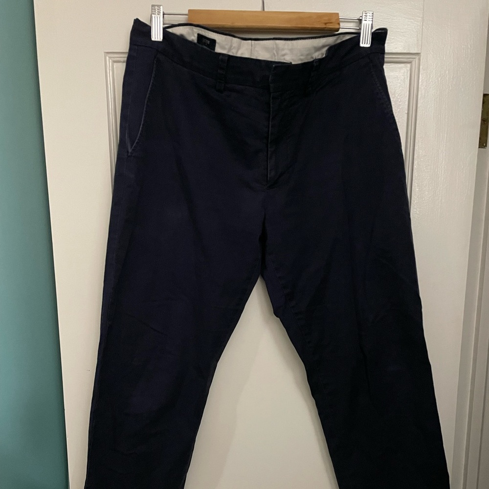 Mens 32x30 navy J Crew flex Bedford pants gently worn